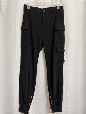 Black Cargo Jogger Pants - Casual Utility Style